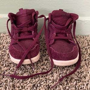 NIKE AIR JORDAN UNISEX SIZE 7C BURGUNDY 640735-625